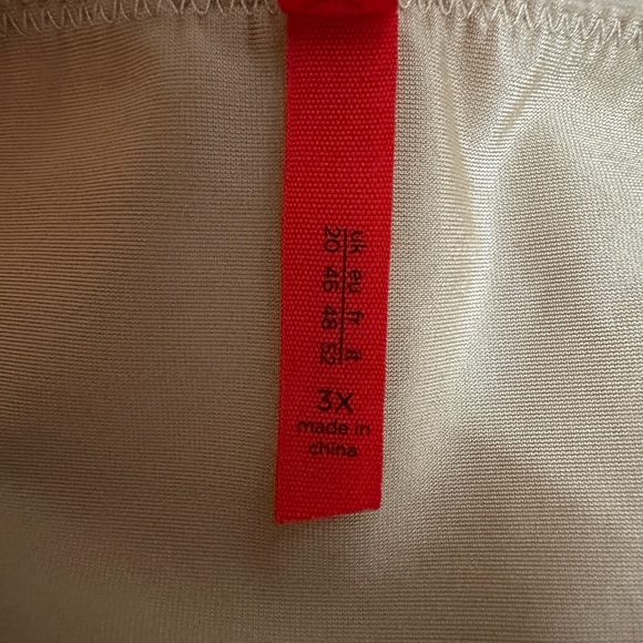 SPANX Tank top Cami V Neck Beige Tan size 3X Shapewear slimming - Picture 4 of 7